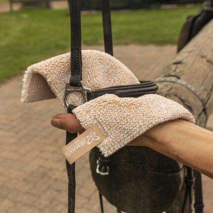 The product is shown in an exemplary application