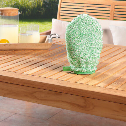 The product is shown in an exemplary application